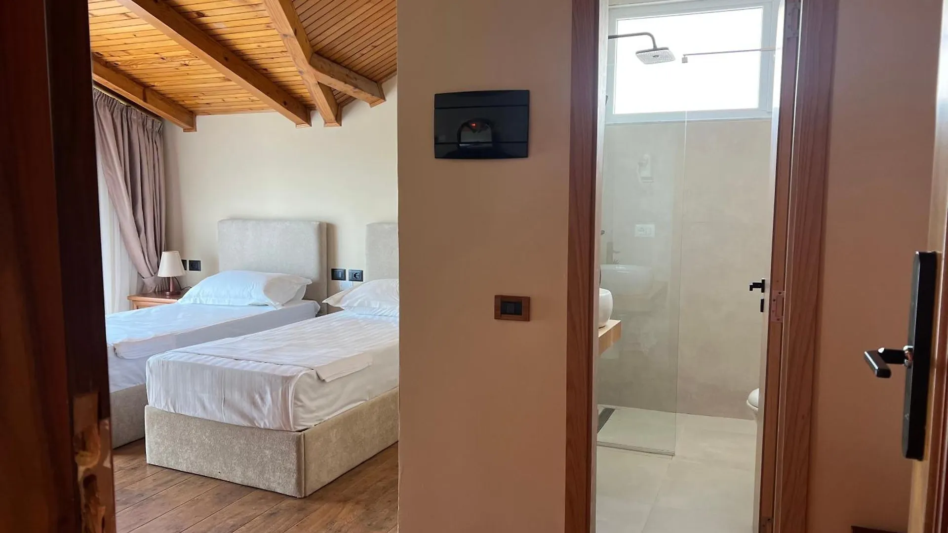 B Boutique Hotel Tirana